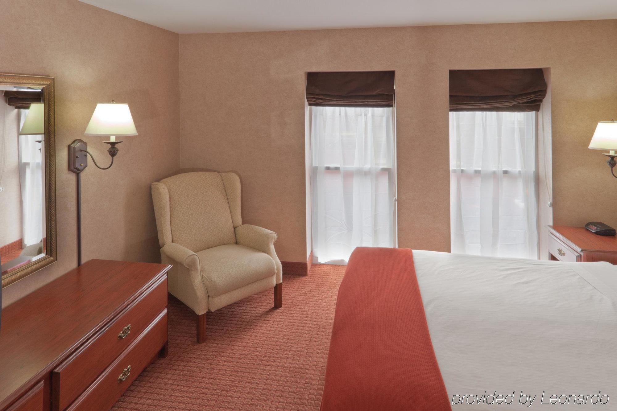 Holiday Inn Express Hotel & Suites Deadwood-Gold Dust Casino, An Ihg Hotel Номер фото